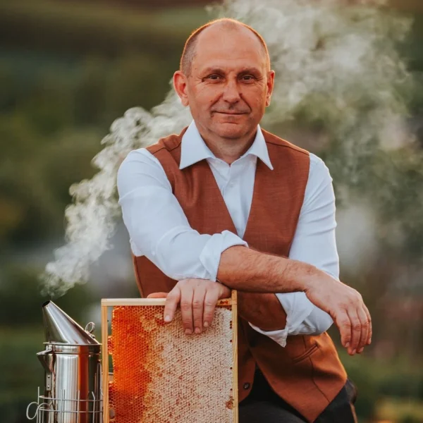 Piotr Blajer_Honeycomb Grand Cru_2